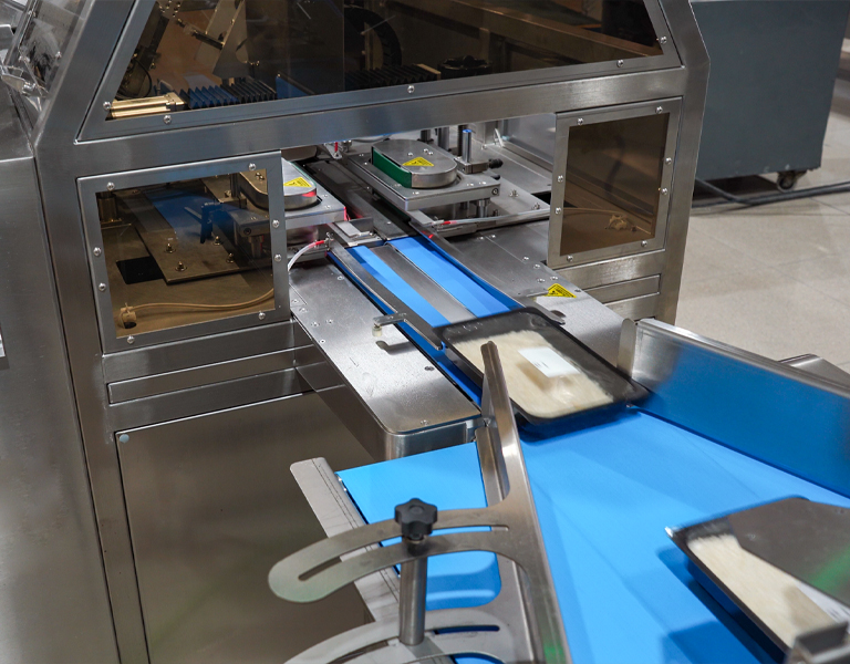 ���߼���